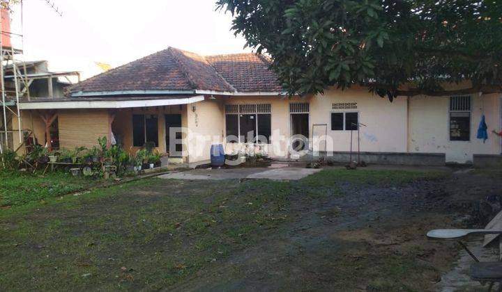 TANAH STRATEGIS DI PINGGIR JALAN  1