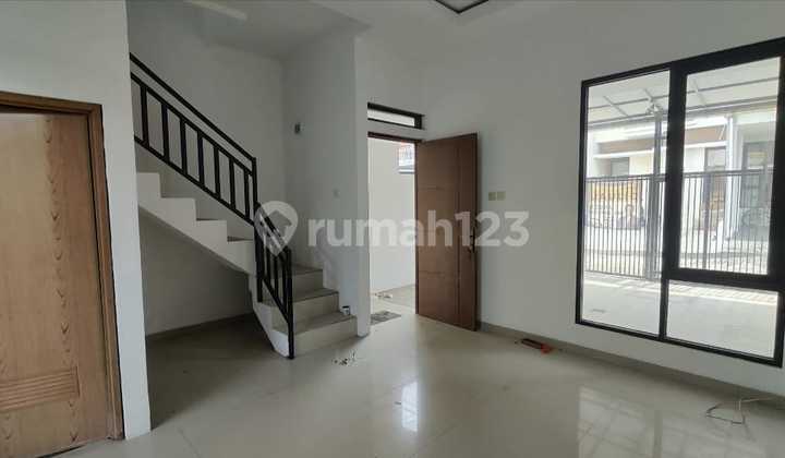 Di Jual Rumah 2 Lt Siap Huni Dalam Komplek G Land Padalaran Residence 2