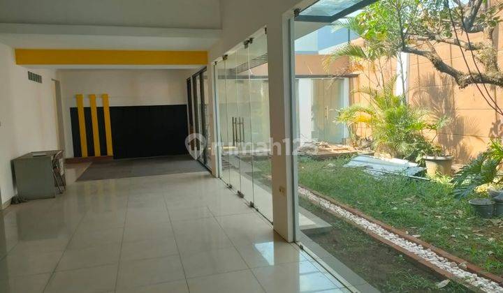 Di Jual Rumah Besar Lingkungan Asri Cluster Batununggal Mulia Raya 1