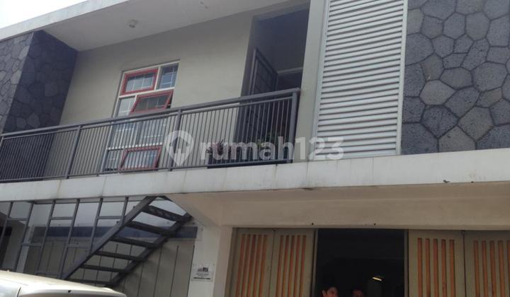 Sewa/Jual Gudang dan Kantor 2 Lantai Baru di Cat Terusan M.toha Jl. Raya Dayeukolot Sewa/Jual Gudang dan Kantor 2 Lantai Baru di Cat Terusan M.toha Jl. Raya Dayeukolot