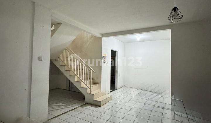 For Rent House in Suryalaya Bandung