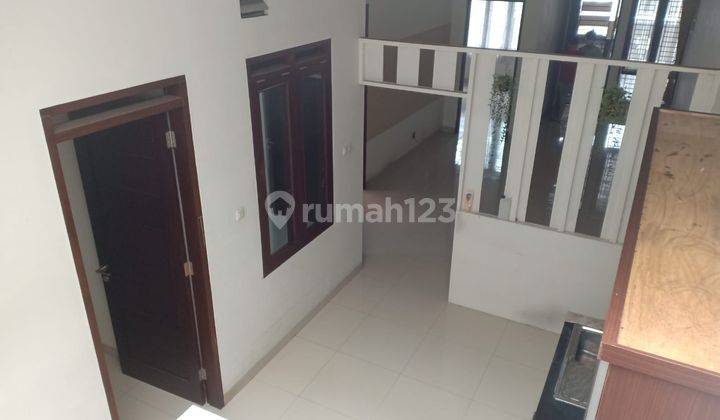 Di Sewakan Rumah Batununggal Semi Furnished 1