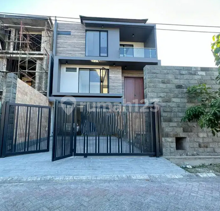 Rumah Babatan Pratama Dekat Pakuwon, Citraland, Graha Family