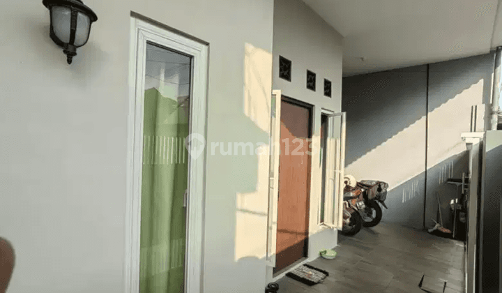 Rumah Manukan Sari Dekat Tandes, Benowo, Menganti 2