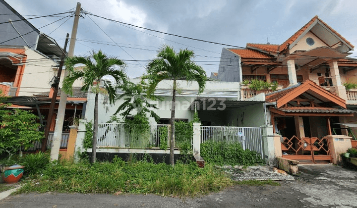 Rumah Puri Lidah Kulon Indah Dekat Wiyung, Royal Residence, Pakuwon, Citraland, Gunungsari  1