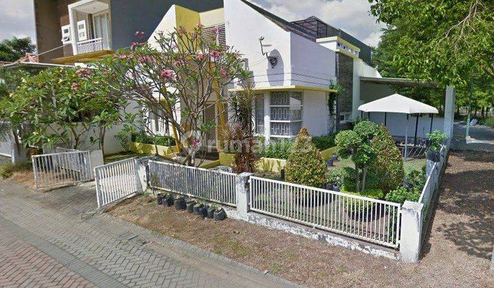 Rumah Taman Puspa Raya Citraland dekat Pakuwon, Wiyung 1