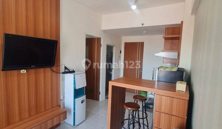 Disewakan Apartemen Puncak Dharmahusada 2 Bedroom Dekat Merr, Gubeng, Dinoyo 1