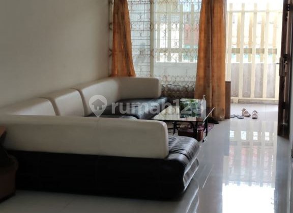 Rumah Karang Empat dekat Ploso, Kapasan, Kenjeran Surabaya 2