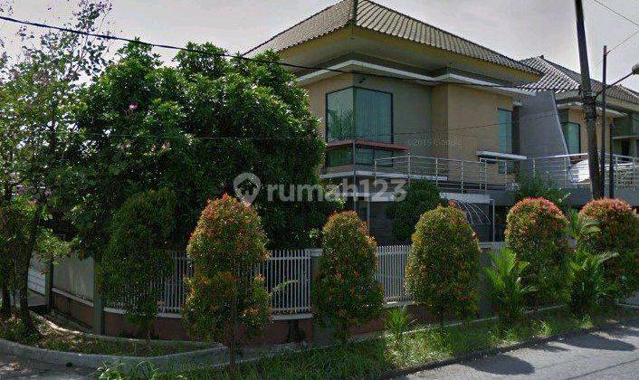 Rumah Karang Klumprik Selatan Dekat Wiyung, Mastrip, Lontar 1