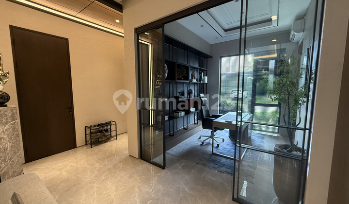 New Citraland House near Pakuwon, Wiyung, HR Muhammad, Mayjend Sungkono 2