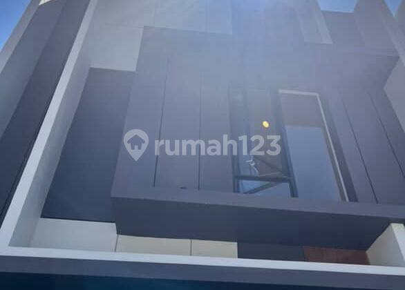 Grand Eastern House near Pakuwon City, MERR, Manyar Grand Eastern House near Pakuwon City, MERR, Manyar