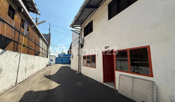 Pabrik Surabaya Selatan Dekat Rungkut, Wonocolo, Jemursari Pabrik Surabaya Selatan Dekat Rungkut, Wonocolo, Jemursari