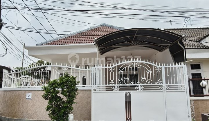 Rumah Hook Mulyosari Dekat Kenjeran, Sutorejo 