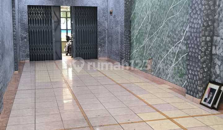 Strategic Ruko with Easy Access in Cideng, Gambir, Central Jakarta Strategic Ruko with Easy Access in Cideng, Gambir, Central Jakarta