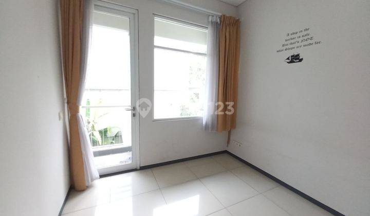 Rumah Unfurnished SHM di Jalan Ciniru, Kebayoran Baru Jakarta Selatan 2