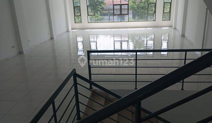  Ruko di Ci ba du yu t, Cibaduyut 465 m² 1