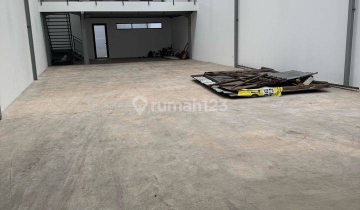 Gudang Baru Di Jalan Ciateul, Ciateul Bandung 2