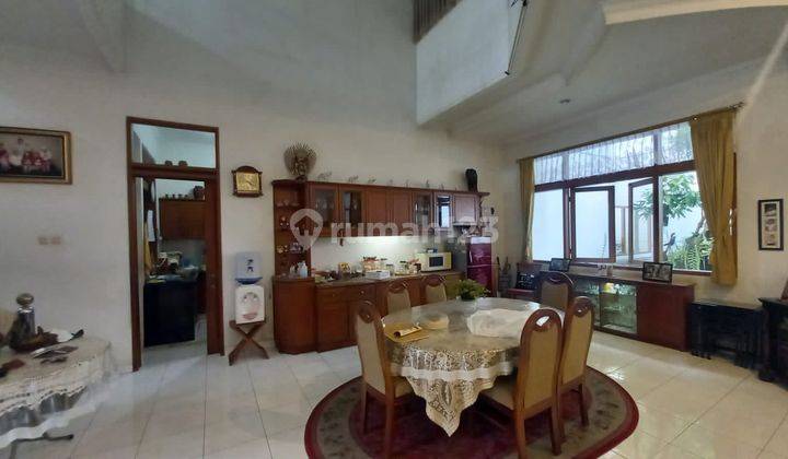  Rumah Bagus di Cipaku, Cipaku Semi Furnished 2