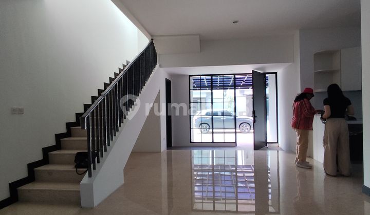Rumah Kontrakan Luas, Baru, Rapi dan bagus di Welton hiera, BSD 2