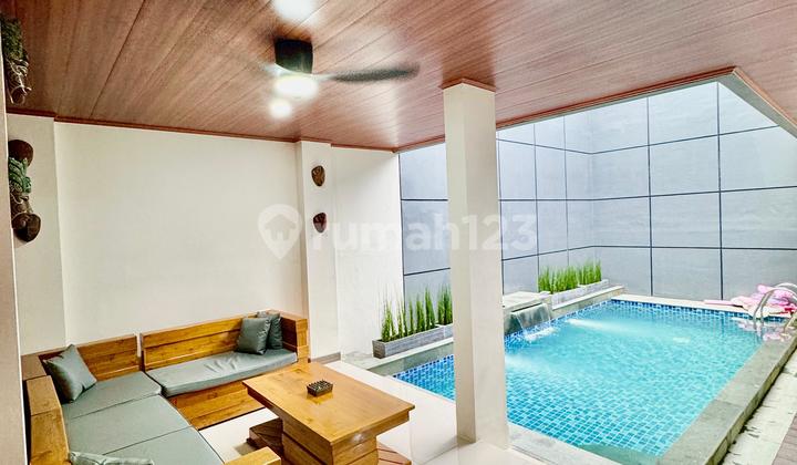 Rumah Dengan Private Pool Cantik Di Grand Amity, Gardens Sawangan