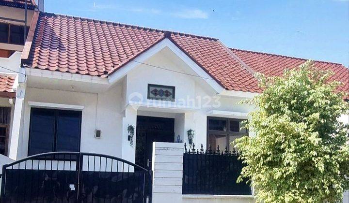 Rumah Apik Rapih Villa Melati Mas Serpong, Dekat Tol  1