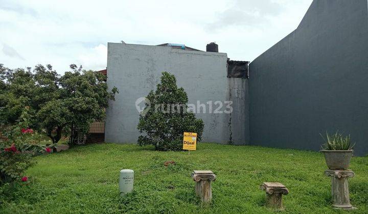 Tanah di Sevilla Kencana Loka, Tangerang Luas Bagus Hoek 2