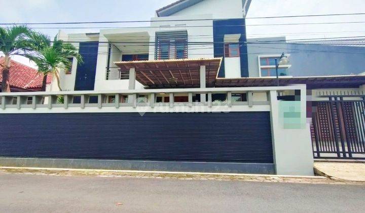 Rumah Mewah 2 Lantai Di Kota Semarang Dekat Gor Jatidiri  1