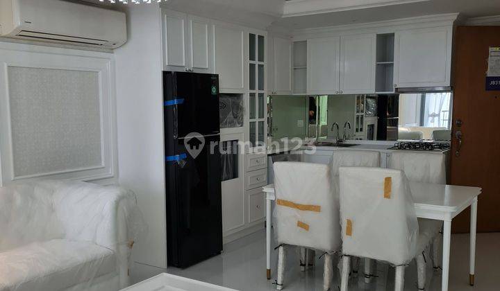 APARTEMEN FULLY FURNISH MEWAH 1 Kamar Tidur DI LOKASI KEMAYORAN 2