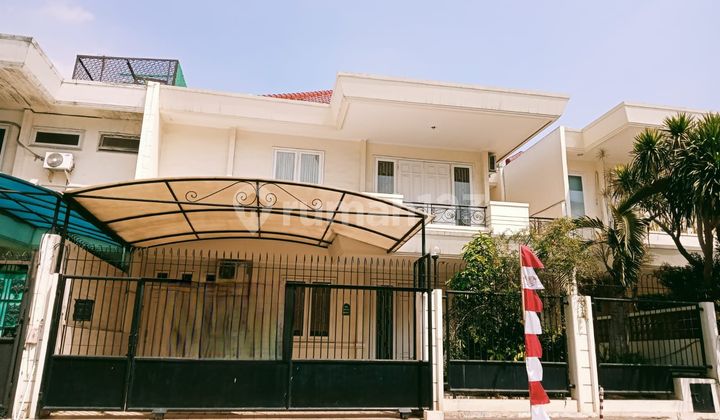 Rumah Sewa Hadap Timur di Kawasan Elite sunter 1