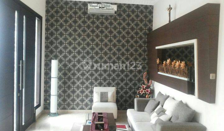 Rumah Minimalis di di kawasan Elite Bukit Gading Mediterania 1