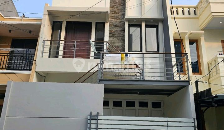 Turun Harga !!!!! Brand New Minimalis Rumah Sunter Hadap Utara