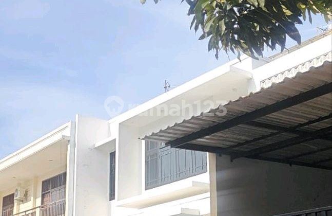 Rumah Sewa Strategis di Griya Inti Sunter Dekat Tol