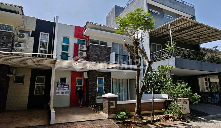 Comfortable Rental House in Pantai Indah Kapuk Comfortable Rental House in Pantai Indah Kapuk