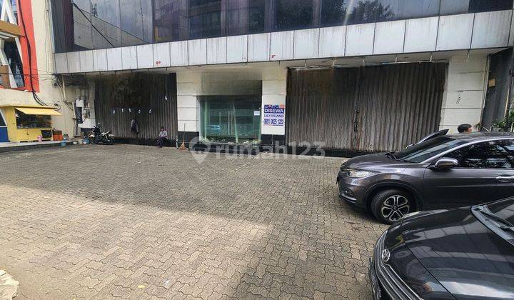 Gedung Melawai Jalan Raya Cocok Untuk Usaha Komersil 1