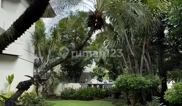 Rumah di Lokasi Mega Kuningan Raya , Jarang Ada ! 2