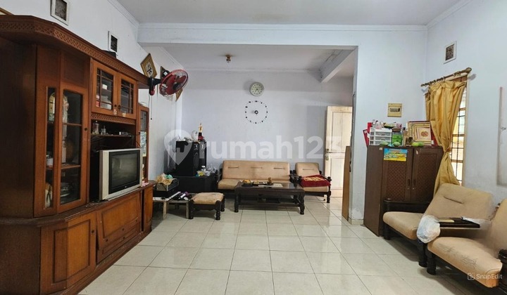 Rumah 8x15 120m type 2KT Perumahan Metland Menteng Cakung