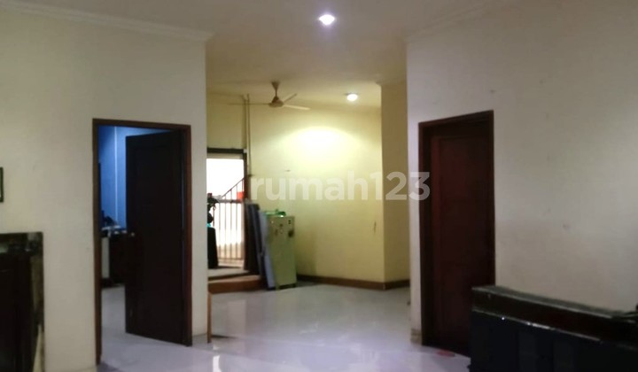 Ready to occupy house, 120m area, 4-bedroom type, Metland Menteng Cakung. 2