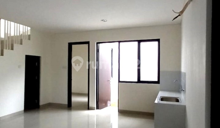 Rumah 2Lt Attic 6X15 3Kt La Seine Essence Jgc Jakarta Garden City 2