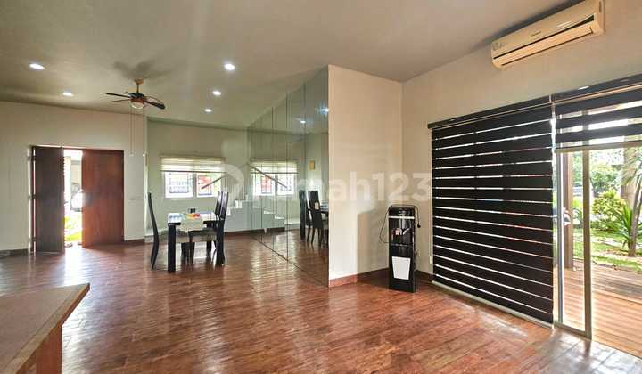 Corner House 2fl 278m 2BR Alamanda Cluster JGC Jakarta Garden City