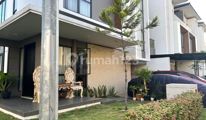 Rumah 3lt 14x14 196m type 4KT Cluster Maninjau Asya JGC Cakung 2