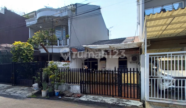 Rumah 2lt 6x17 102m type 3KT Kelapa Gading Jakarta Utara