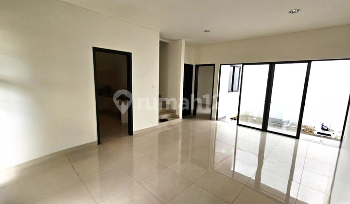 Rumah Cluster Maison De wisteria 8x15 120m 4KT Metland Cakung  2