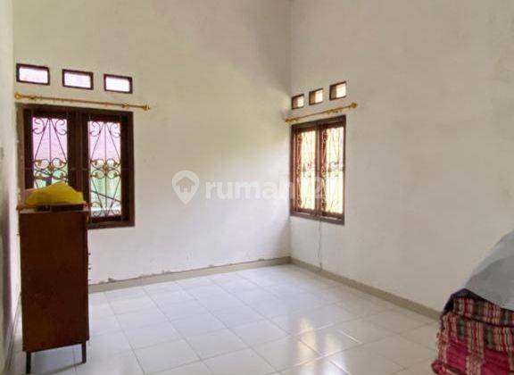 Rumah Bagus Unfurnished SHM di Sidomulyo, Semarang 2