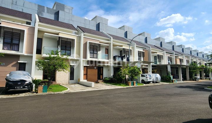 For Sale Negotiable 2-Storey Unfurnished House Ready to Occupancy SHM Good Location and Wide Road In Burgundy Residence Near Summarecon Mall Bekasi