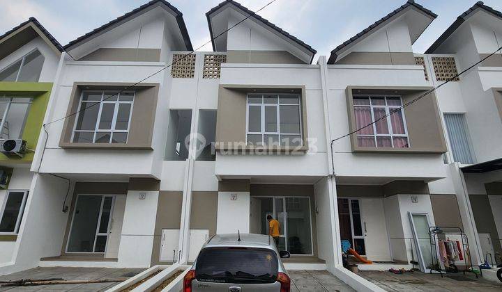 Jual Cepat Rumah 2 Lantai Dan 2 Kamar Tidur Di Cluster Vettore Prima Harapan Bekasi Dekat Summarecon Mal Bekasi Dan Stasiun Bekasi 1