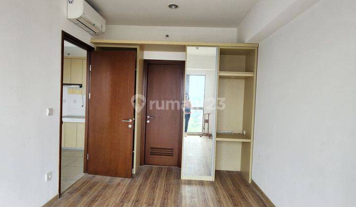 Jual Cepat Apartemen M Town Dekat Summarecon Mal Serpong Kondisi Bagus Dan Semifurnished 2