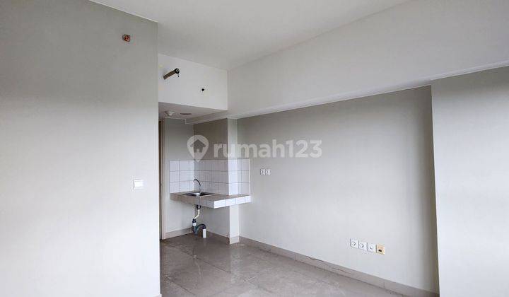 Jual Rugi Apartemen The Springlake View Tipe Studio Kosongan Dan Masih Baru Di Tower Elodea Dekat Summarecon Mal Bekasi 1