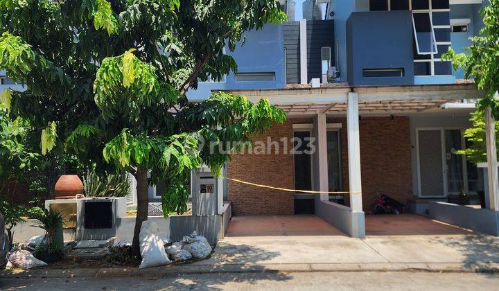 JUAL CEPAT RUMAH 2 LANTAI, MASIH BARU DAN BAGUS DI CLUSTER VASANA HARAPAN INDAH  2