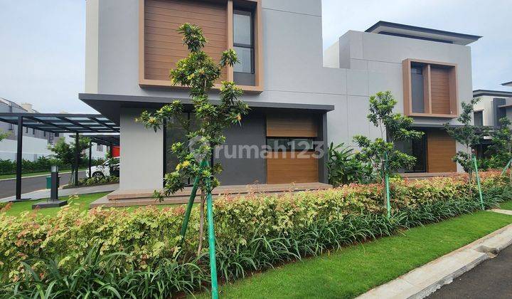 Jual Harga Nego Rumah Hoek 2 Lantai Dengan 4+1kt Di Mulberry Residence, The Orchard Summarecon Bekasi 2