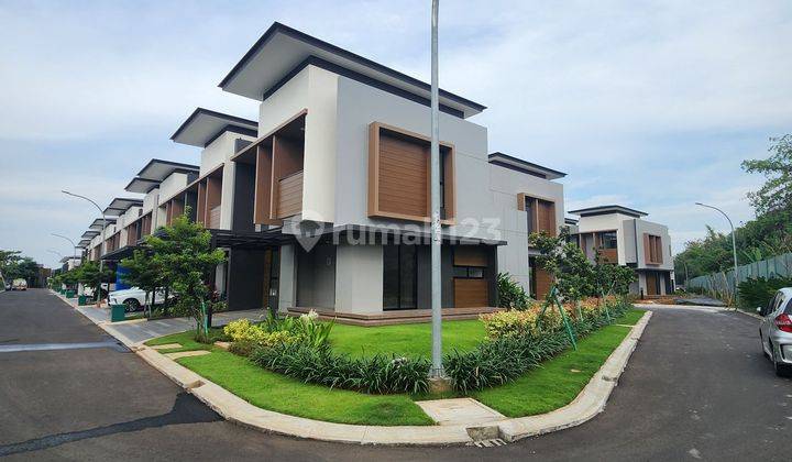 JUAL HARGA NEGO RUMAH HOEK 2 LANTAI DENGAN 4+1KT DI MULBERRY RESIDENCE, THE ORCHARD SUMMARECON BEKASI 1